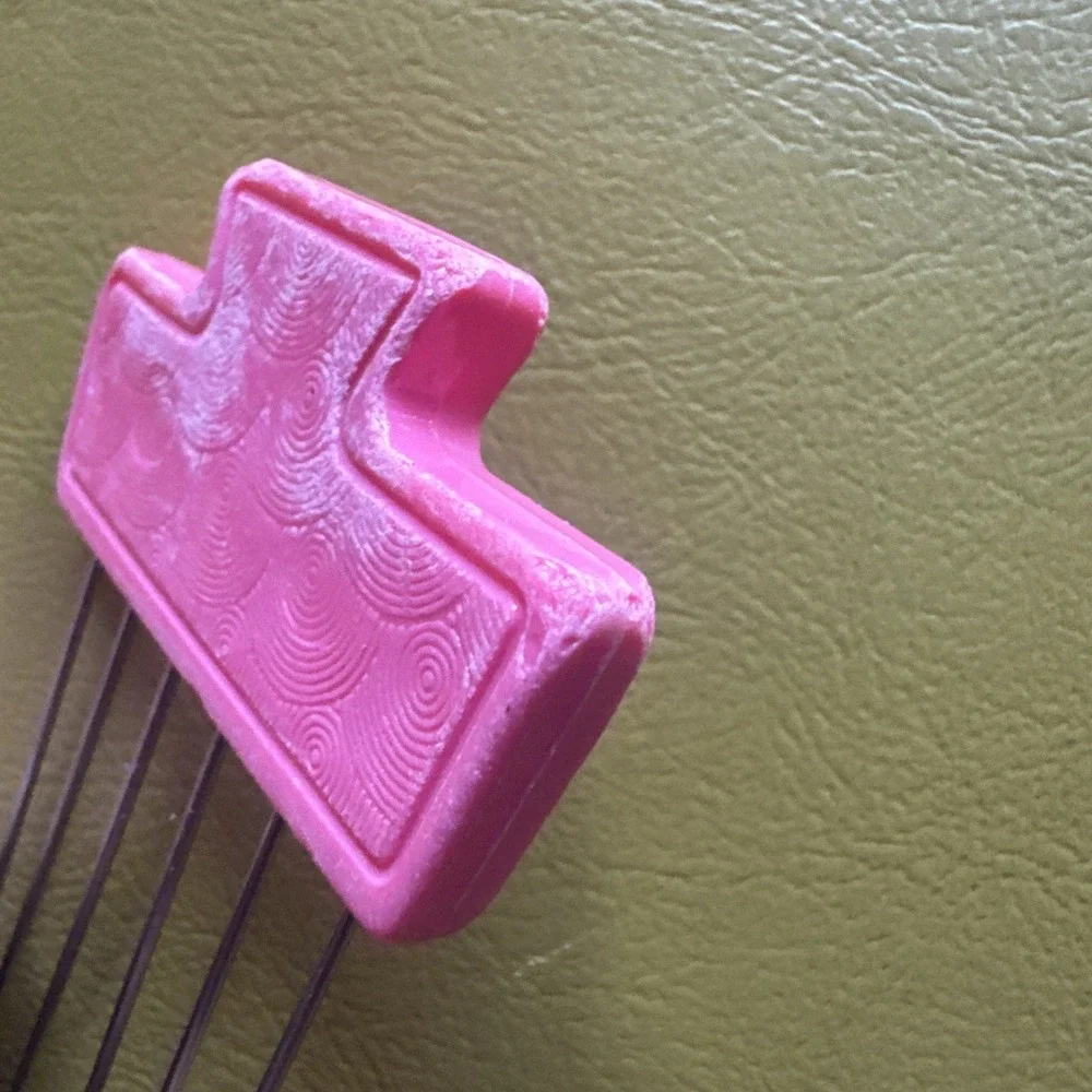 Vtg 70s 80s Goody Hair Lift Pick Tease Comb USA Made Purse Size Retro Pink 5128